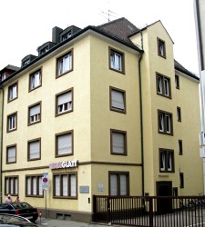 Die neue Heimat des Deutschen Volksliedarchivs in Freiburg * Foto: Andreas Schwarzkopf, Wikipedia