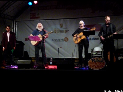 Al-Harith Abdulsattar, Michael Thielen, Dorle und Florian Schausbreitner * Foto: Michael A. Schmiedel