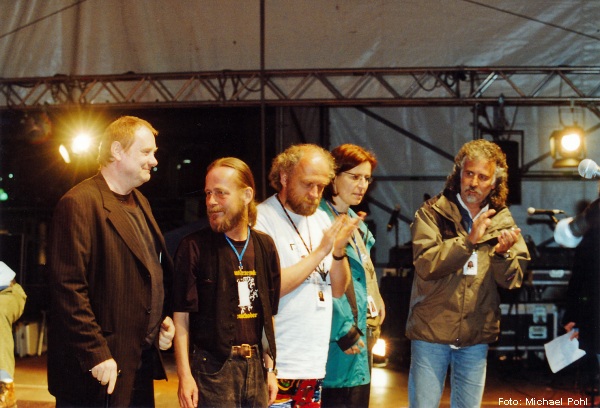 V. l. n. r. Jürgen B. Wolff, Peter Uhlmann, Bernhard Hanneken, Petra Rottschalk und Uli Doberenz am TFF 2000 * Foto: Michael Pohl 