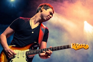 Laurence Jones beim Lead Belly Fest 2015 * Foto Adam Kennedy Laurence Jones beim Lead Belly Fest 2015 * Foto Adam Kennedy