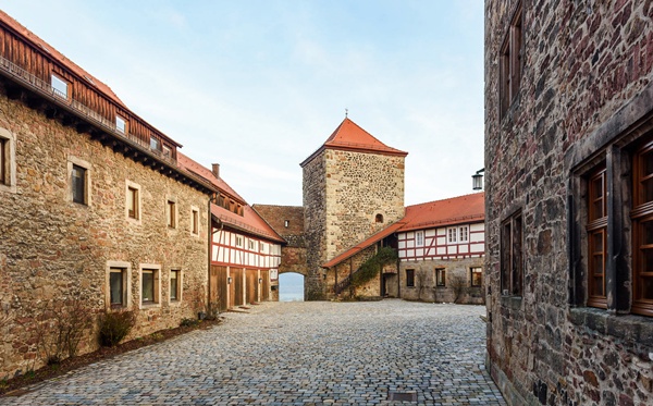 Innenhof Burg Fürsteneck