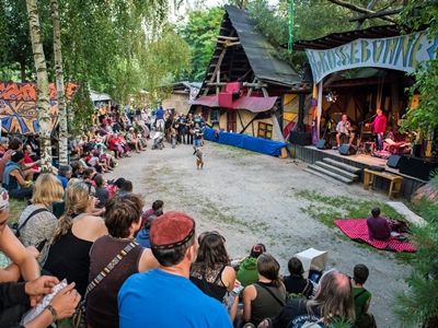 Große Bühne beim Folklorum 2016 * Foto: Marcel Tschamke