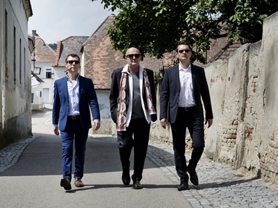 Stefan Sterzinger Trio - Edi Köhldorfer, Stefan Sterzinger, Franz Schaden * Foto: Michele Pauty