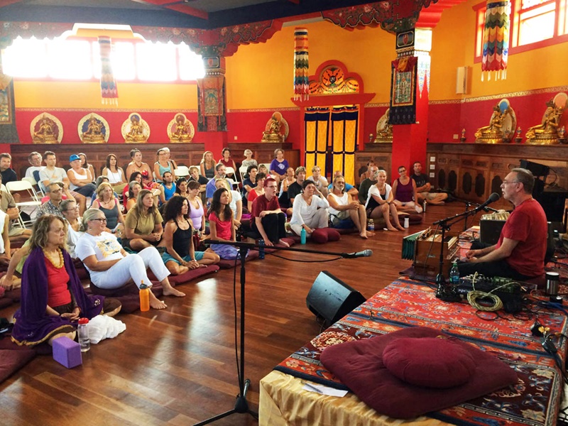 Mantragsingworkshop mit Krishna Das