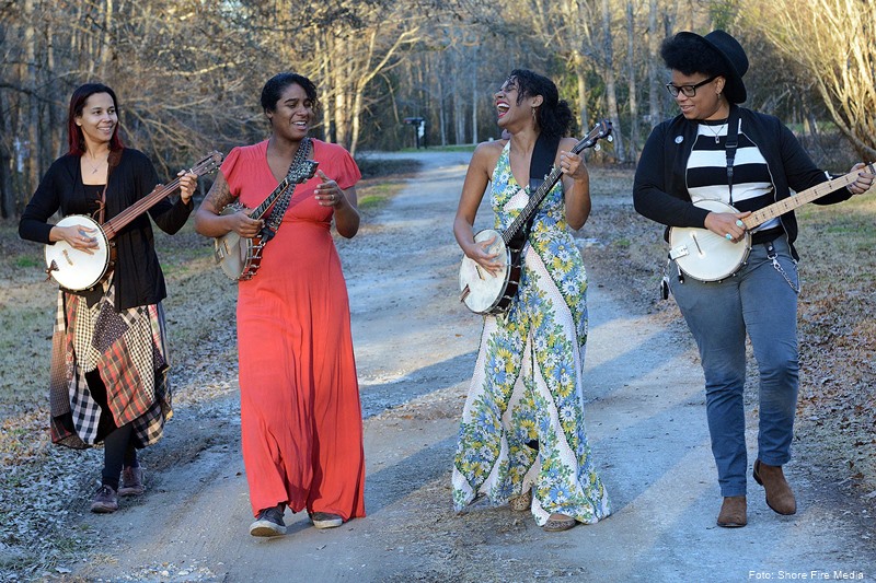 Rhiannon Giddens, Leyla McCalla, Allison Russell, Amythyst Kiah * Foto: Shore Fire Media