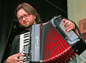 Ilya Shneyveys (Alpen Klezmer) 2014