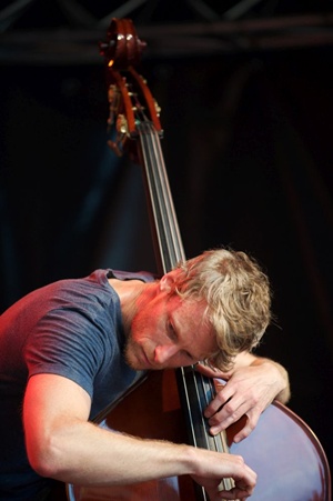 Sondre Meisfjord (G. Larsen Trio)