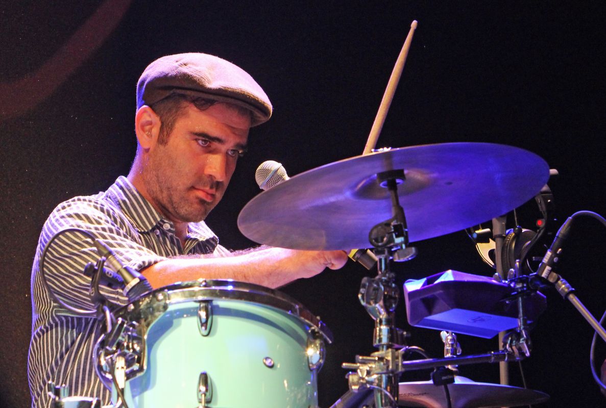  Aaron Kierbel (Rupa & The April Fishes)